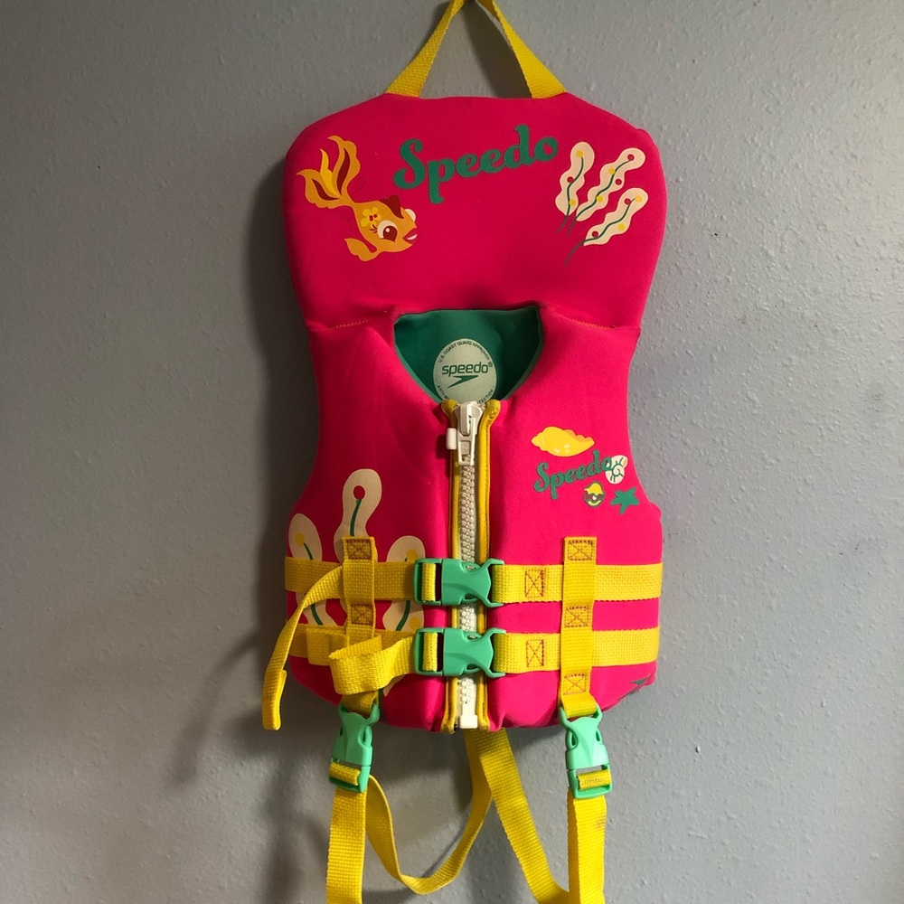 Speedo Baby Girl Life Vest. Size Infant (NB)